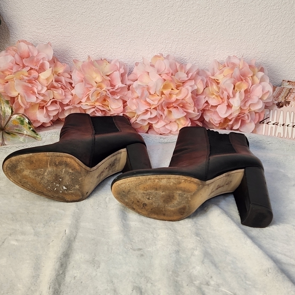 SAM Edelman Case Leather Block Heel Boots Size: 8.5 - Picture 5 of 6